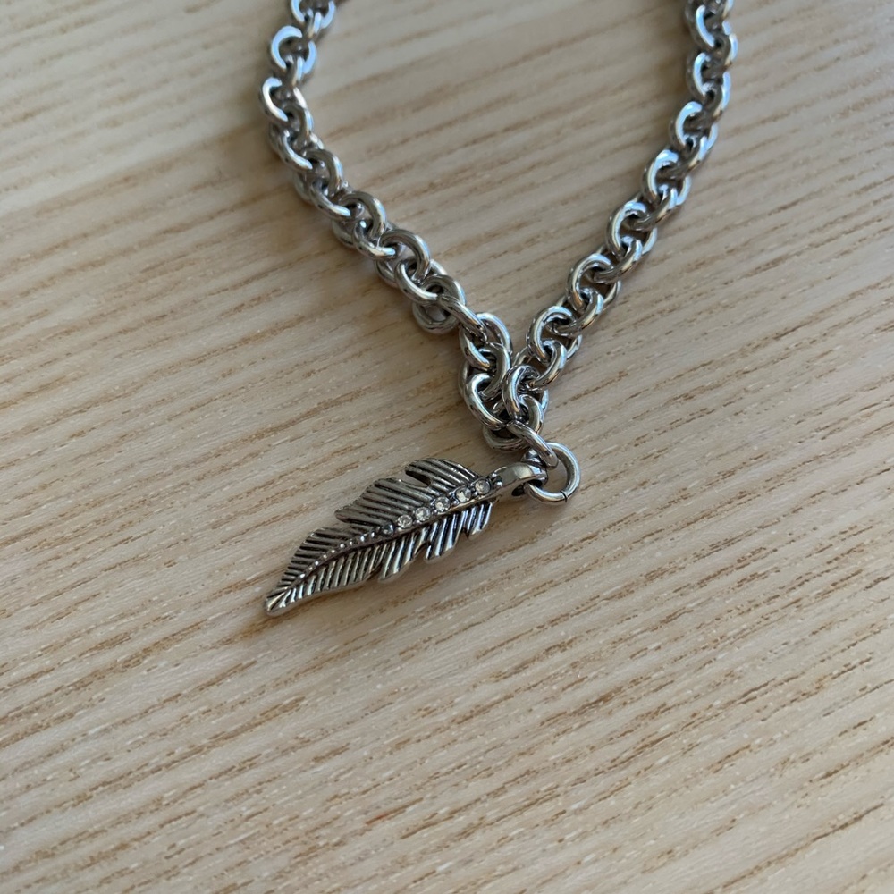 💖Juicy Couture Silver Leaf Bracelet💖